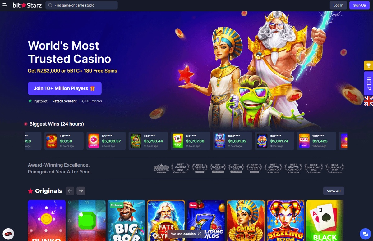 BitStarz casino homepage showing the welcome bonus of $2,000 or 5BTC + 180 FS